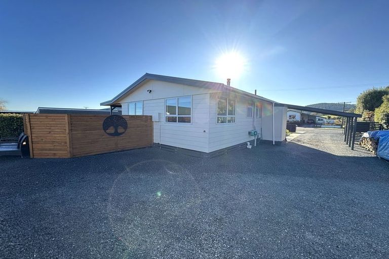Photo of property in 38 Saint Catherine Street, Kaitangata, 9210