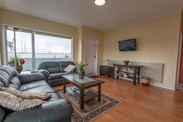 Photo of property in Lago Apartments, 1102unit Fenton Street, Rotorua, 3010