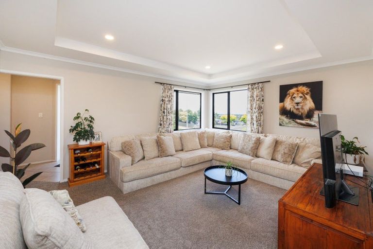 Photo of property in 8 Macdonald Heights, Feilding, 4702