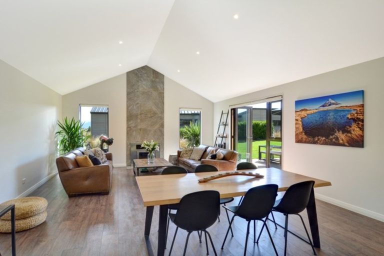 Photo of property in 30 Mckellar Drive, Jacks Point, Queenstown, 9371