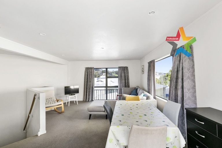 Photo of property in 4a Myrtle Crescent, Mount Cook, Wellington, 6021