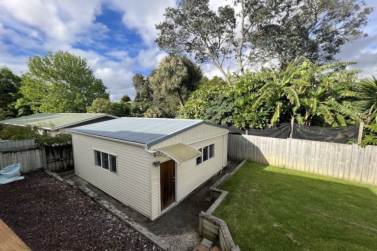 Photo of property in 8 Widmore Drive, Massey, Auckland, 0614