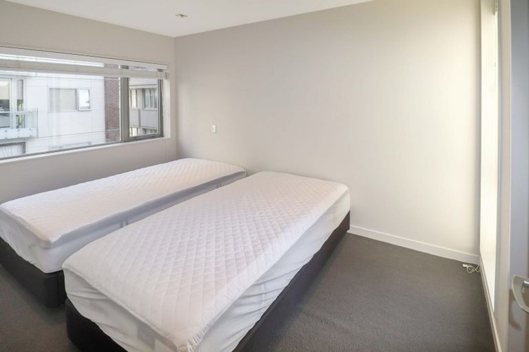Photo of property in Republic Apartments, 5a/11 Tennyson Street, Te Aro, Wellington, 6011