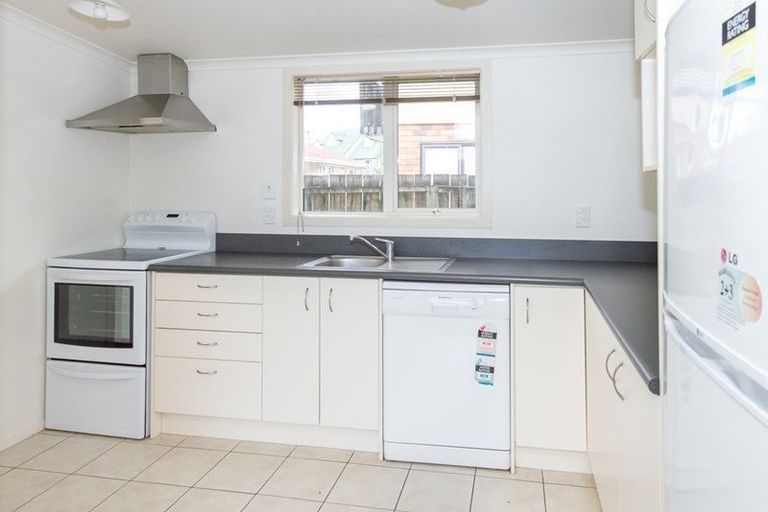 Photo of property in 8a Snead Place, Hamilton East, Hamilton, 3216