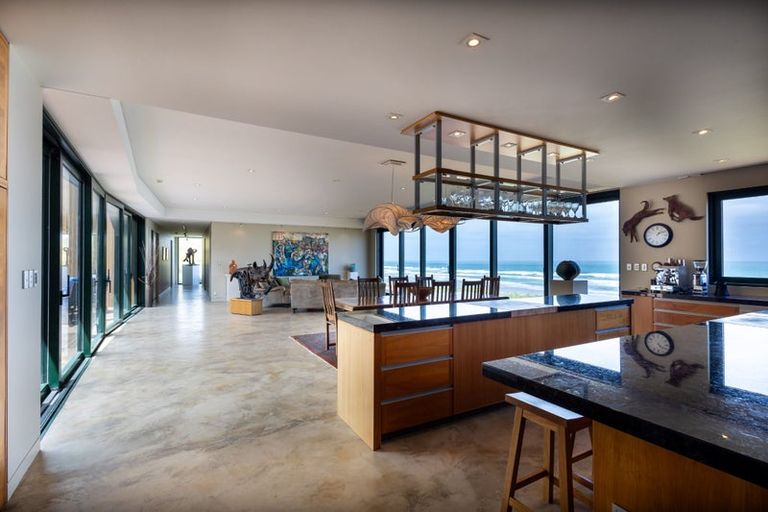 Photo of property in 201 Te Maire Road, Te Kopuru, 0371