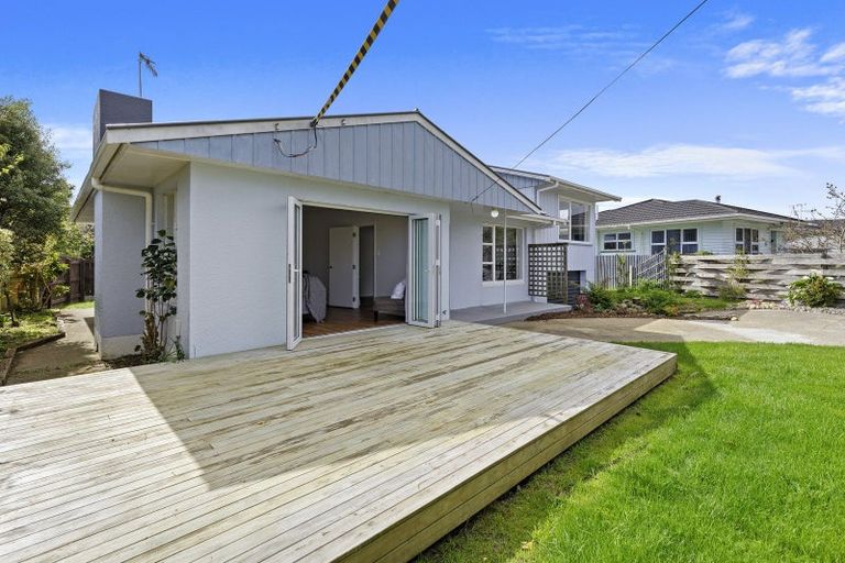 Photo of property in 162 Queen Street West, Levin, 5510