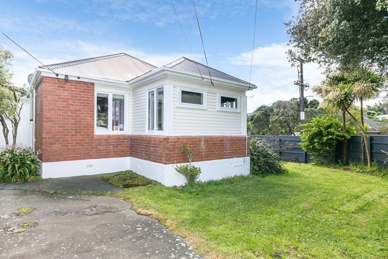 Photo of property in 12 Bannister Avenue, Johnsonville, Wellington, 6037