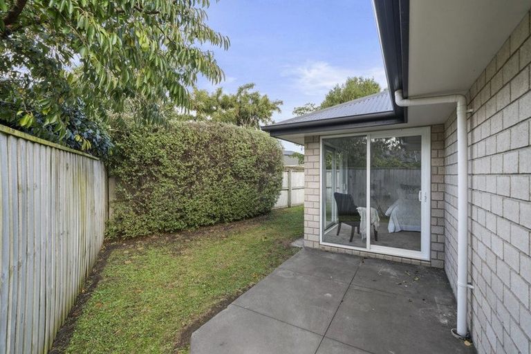 Photo of property in 14 Donovan Place, Aidanfield, Christchurch, 8025
