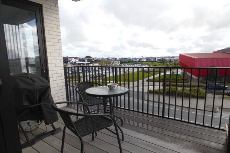 Photo of property in 205/1 Sidney Wallingford Way, Hobsonville, Auckland, 0616
