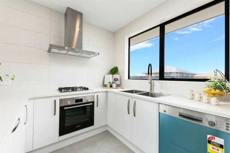 Photo of property in 46 Stationmasters Way, Prebbleton, 7604