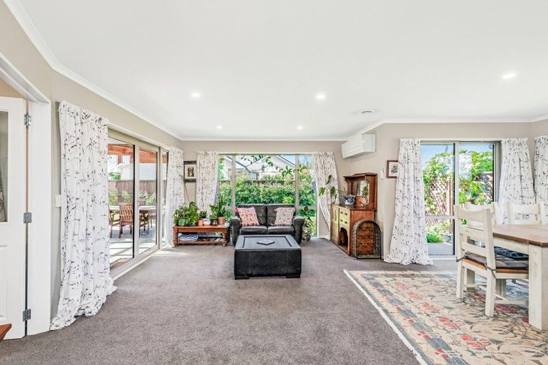 Photo of property in 19 Woodville Street, Leeston, 7632