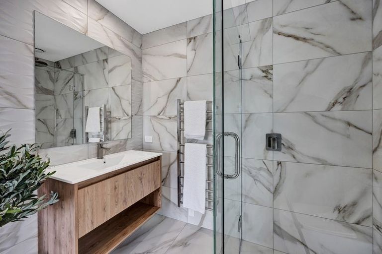 Photo of property in 1 Pukatea Street, Hawera, 4610