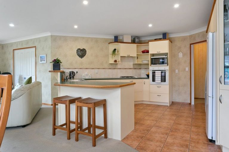 Photo of property in 11 Lucombe Place, Cambridge, 3434