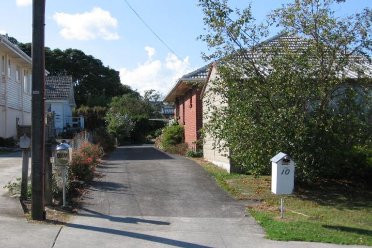 Photo of property in 10a Maui Street, New Lynn, Auckland, 0600
