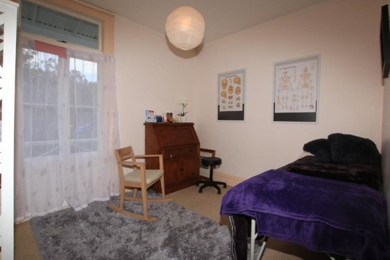 Photo of property in 14 Sinclair Street, Devonport, Auckland, 0624