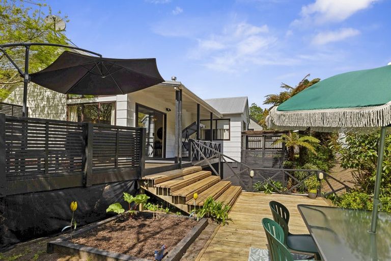 Photo of property in 19 Thames Street, Welbourn, New Plymouth, 4310