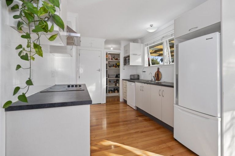 Photo of property in 11 Armagh Street, Greerton, Tauranga, 3112