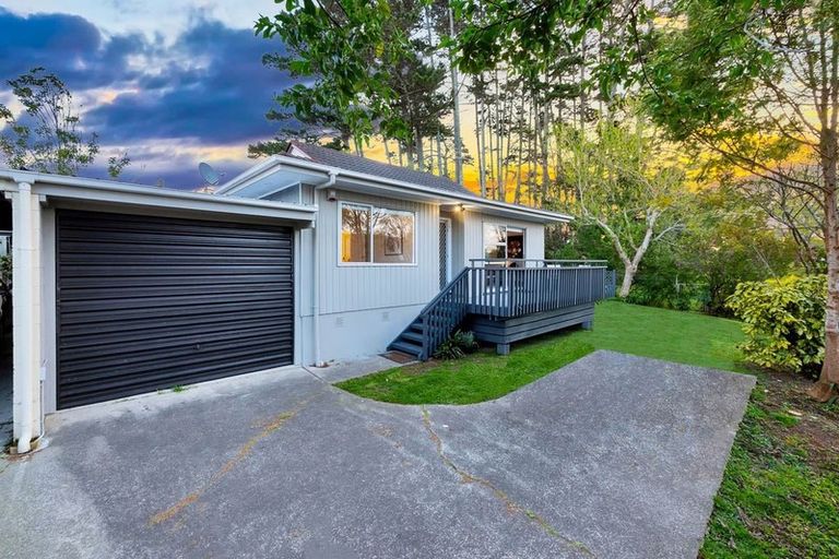 Photo of property in 2/7 Putney Place, Ranui, Auckland, 0612