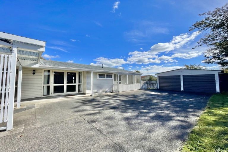 Photo of property in 2 Rimu Place, Tokoroa, 3420