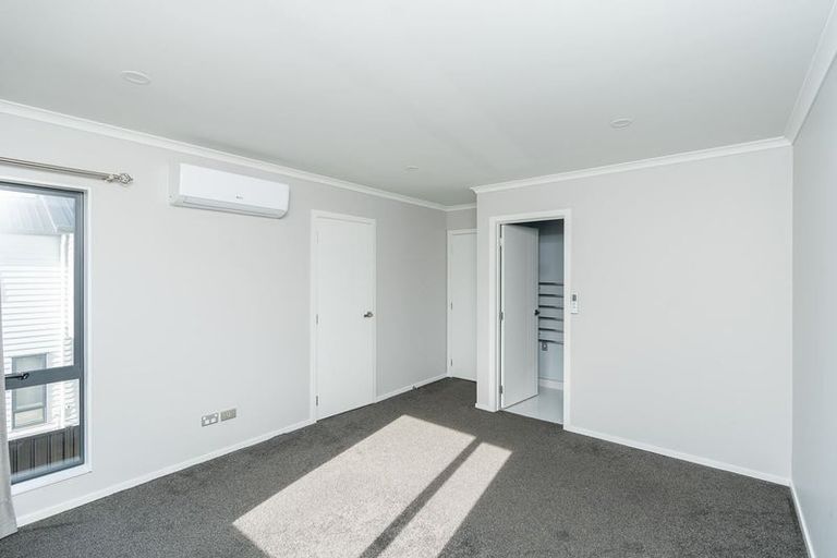 Photo of property in 10/15u Onukutara Place, Huntington, Hamilton, 3281