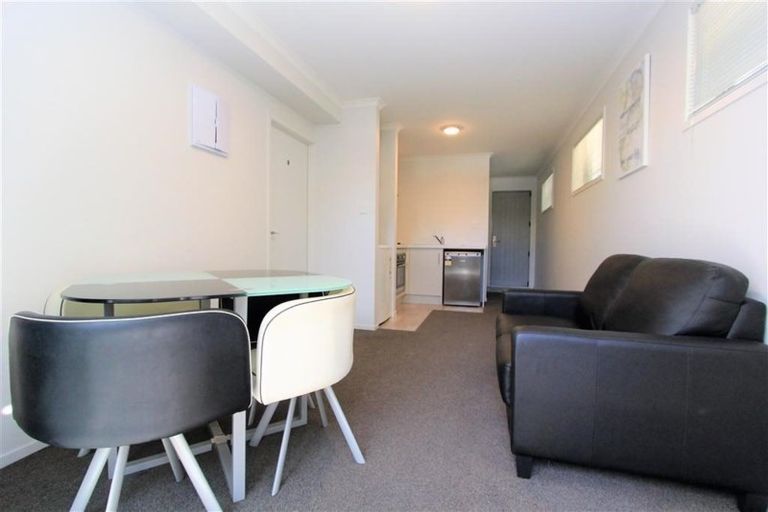 Photo of property in 28u4 Hunter Street, Hamilton Lake, Hamilton, 3204