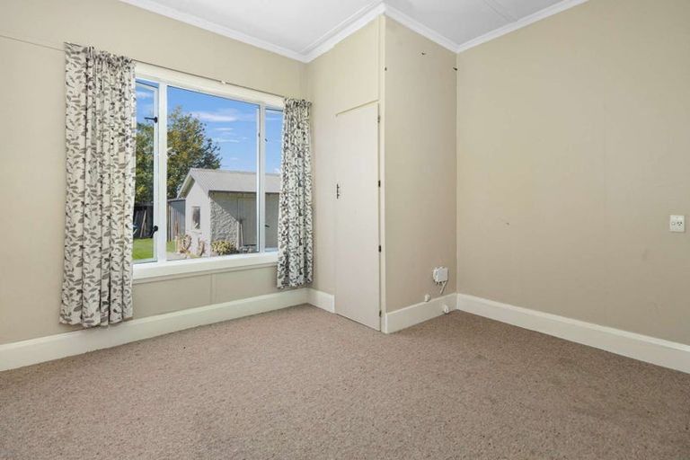 Photo of property in 83 Cox Street, Geraldine, 7930