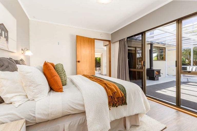 Photo of property in 31 Longitude Place, Whitby, Porirua, 5024