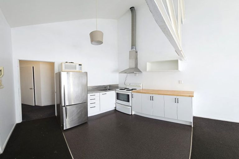 Photo of property in 5u4 Hopper Street, Mount Cook, Wellington, 6011