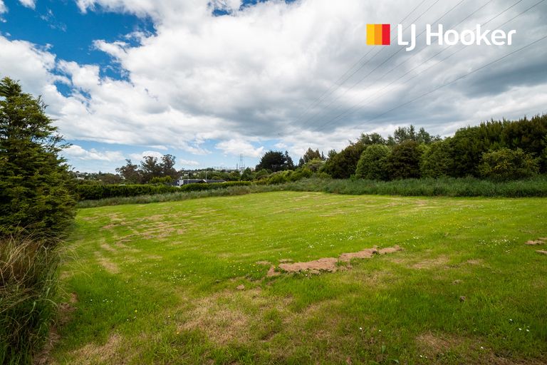 Photo of property in 6 Joshua Place, Helensburgh, Dunedin, 9010