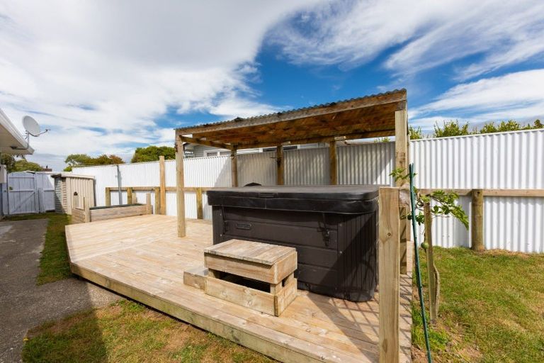 Photo of property in 46 Hospital Street, Dannevirke, 4930