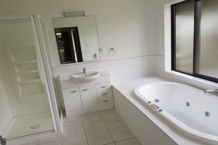 Photo of property in 90 Gladstone Road, Woodend, 7610