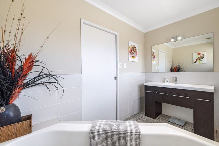 Photo of property in 20 Myres Street, Otumoetai, Tauranga, 3110