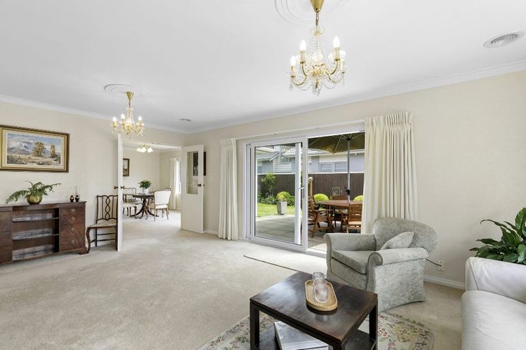 Photo of property in 31b Wai-iti Crescent, Woburn, Lower Hutt, 5010