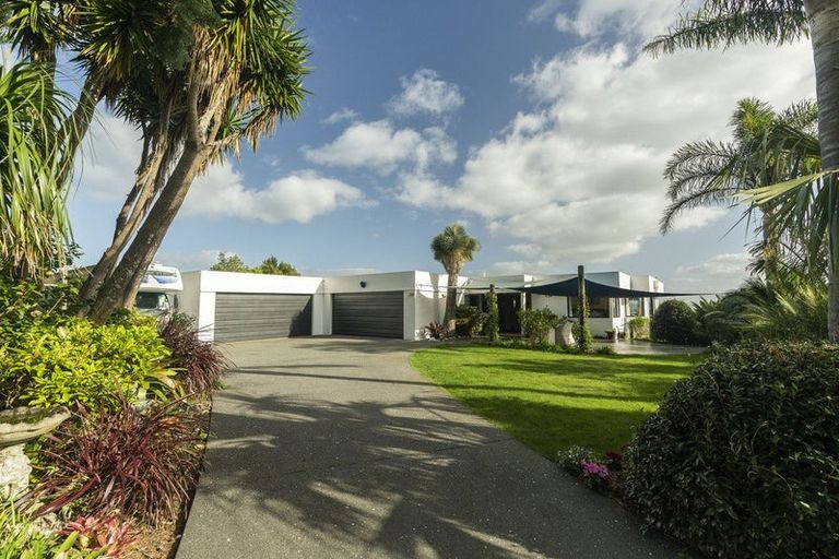 Photo of property in 14 The Heights, Whangarei Heads, Whangarei, 0174