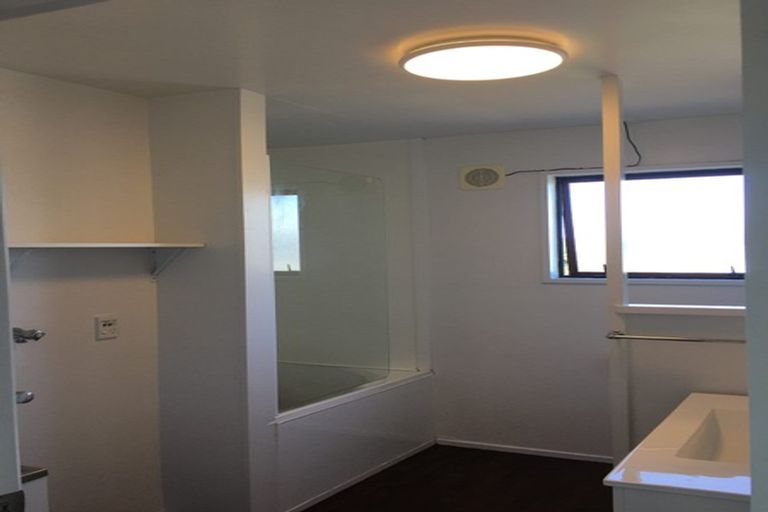 Photo of property in 4/46 Clare Road, St Albans, Christchurch, 8014