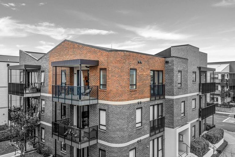 Photo of property in 204/77 Hobsonville Point Road, Hobsonville, Auckland, 0616