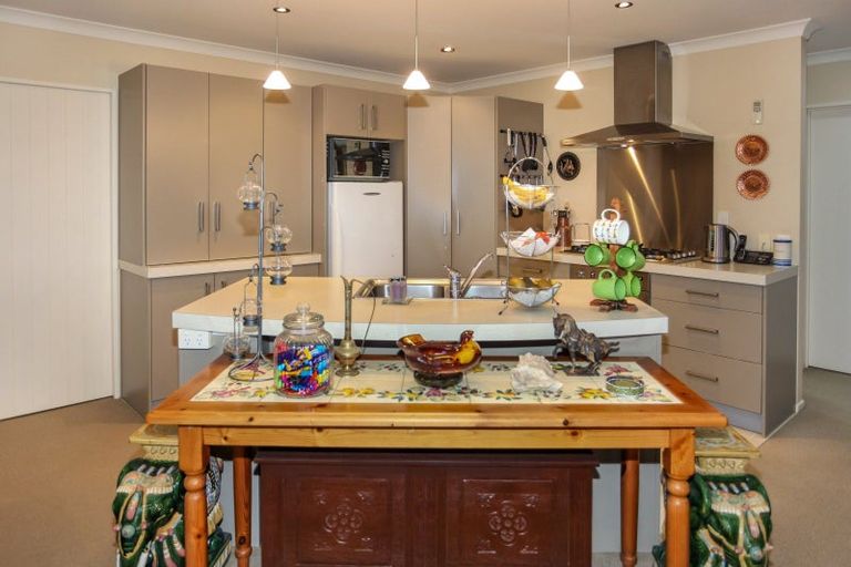 Photo of property in 59b Puriri Road, Pukekohe, 2120