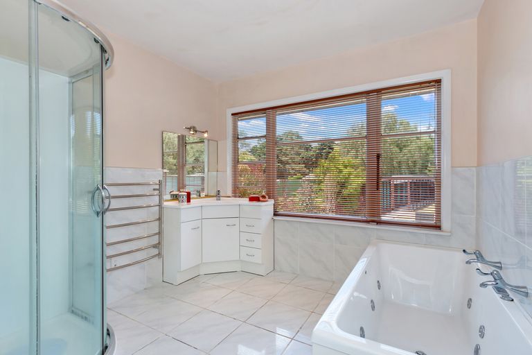 Photo of property in 681 Main South Road, Islington, Christchurch, 8042