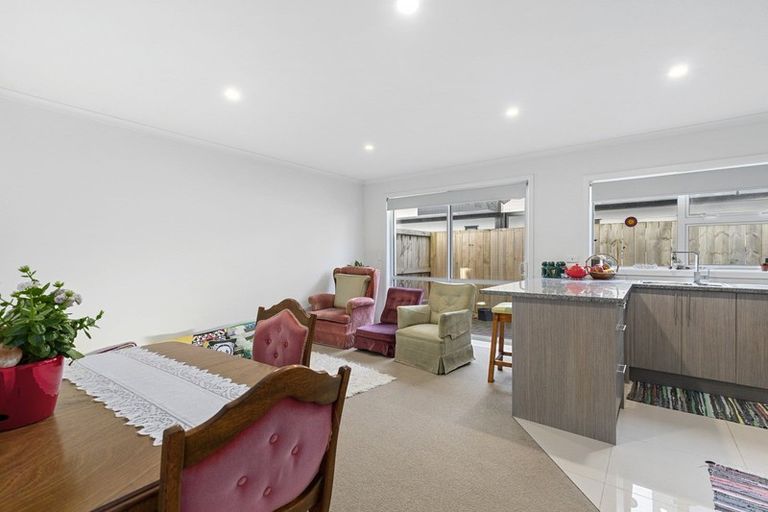 Photo of property in 72u2 Carrington Avenue, Silverdale, Hamilton, 3216