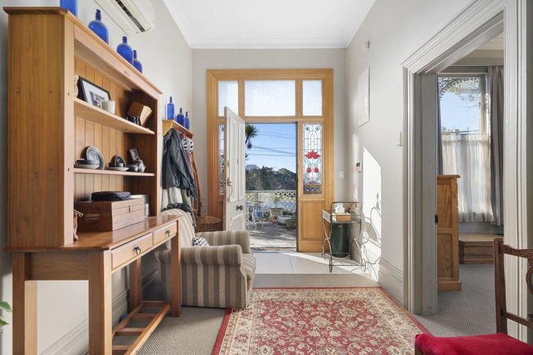 Photo of property in 101 Eglinton Road, Mornington, Dunedin, 9011