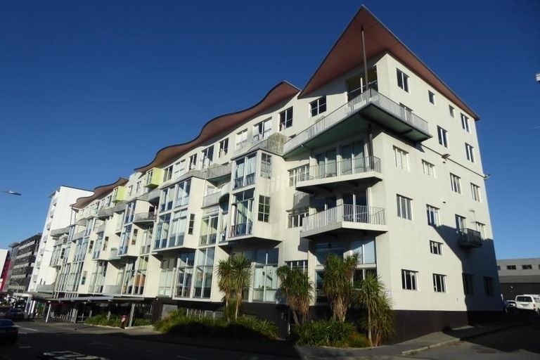 Photo of property in Qba Apartments, 2p/51 Webb Street, Mount Cook, Wellington, 6011