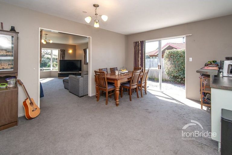 Photo of property in 12 De Renzie Place, Kirwee, Darfield, 7571