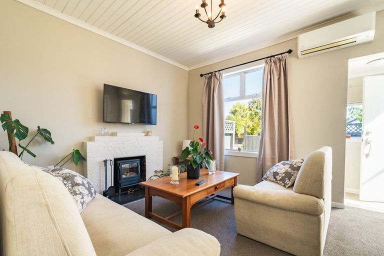 Photo of property in 17 George Street, Milton, 9220