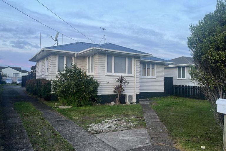 Photo of property in 1/35 Hill Crescent, Papakura, 2110