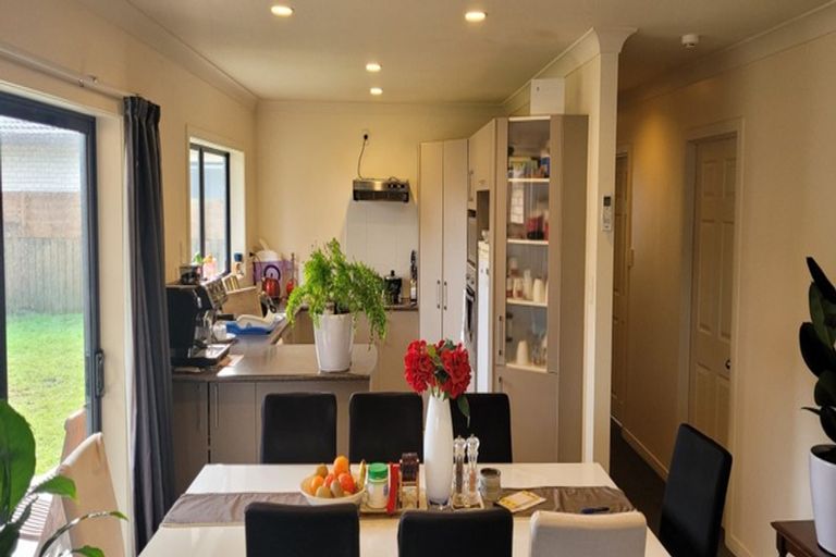 Photo of property in 94 Collingwood Road, Waiuku, 2123