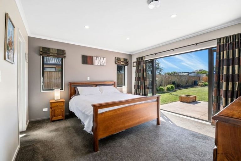 Photo of property in 8 Frame Crescent, Rolleston, 7614