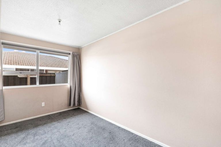 Photo of property in 1/4 Wanstead Place, Woolston, Christchurch, 8062