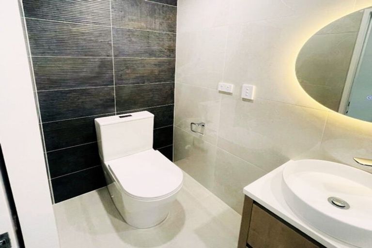 Photo of property in 156 Coxhead Road, Wattle Downs, Auckland, 2103