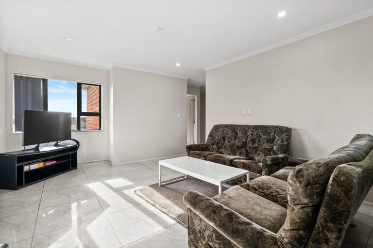 Photo of property in 11b Lochinver Road, Papatoetoe, Auckland, 2025