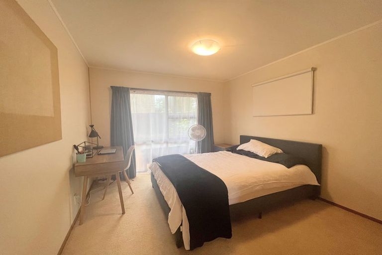 Photo of property in 26b Waller Avenue, Bucklands Beach, Auckland, 2012